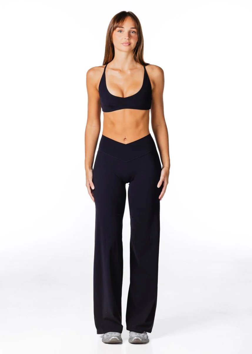 Cross Over 'Flow' Flares - Black