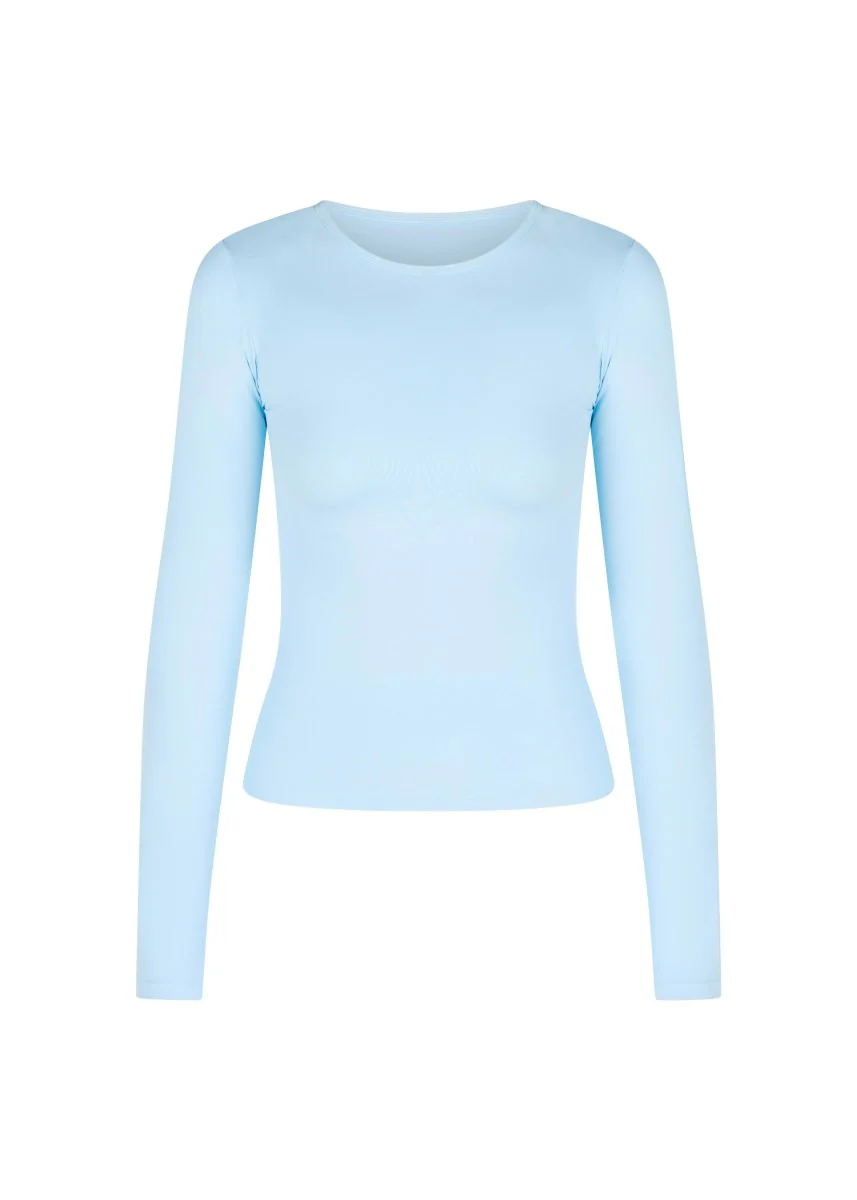 Kikiva Basic Tee Long Sleeve -  Light Blue - Image 6