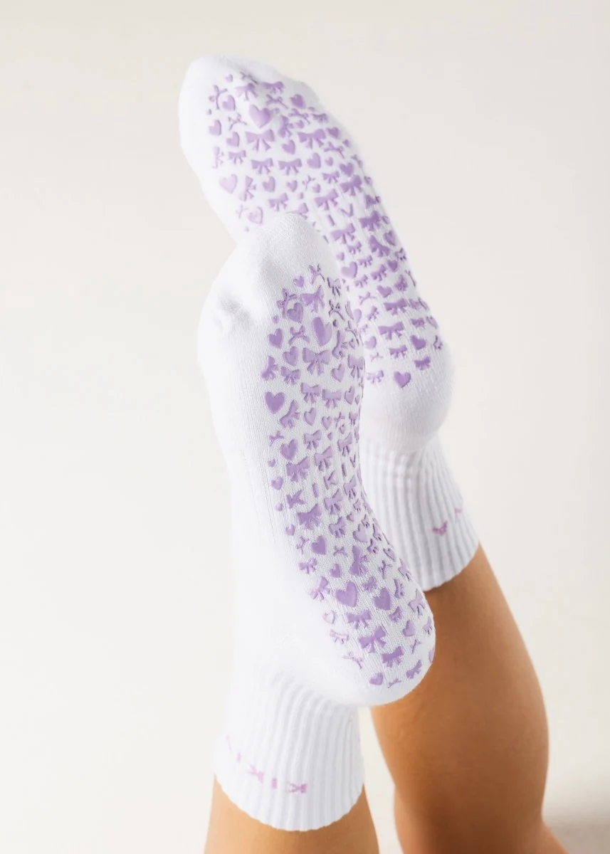 Kikiva 'Bow' Pilates Grip Socks - Baby Purple - Image 4