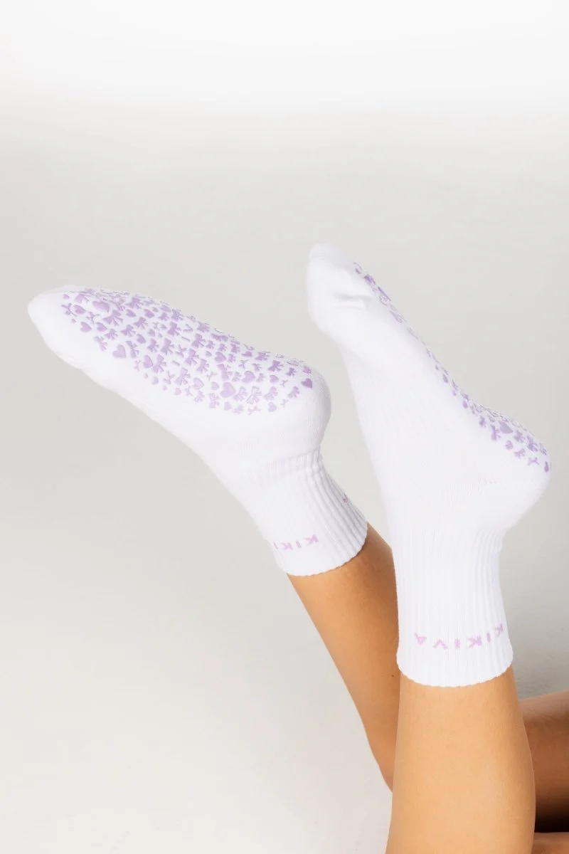Kikiva 'Bow' Pilates Grip Socks - Baby Purple - Image 6